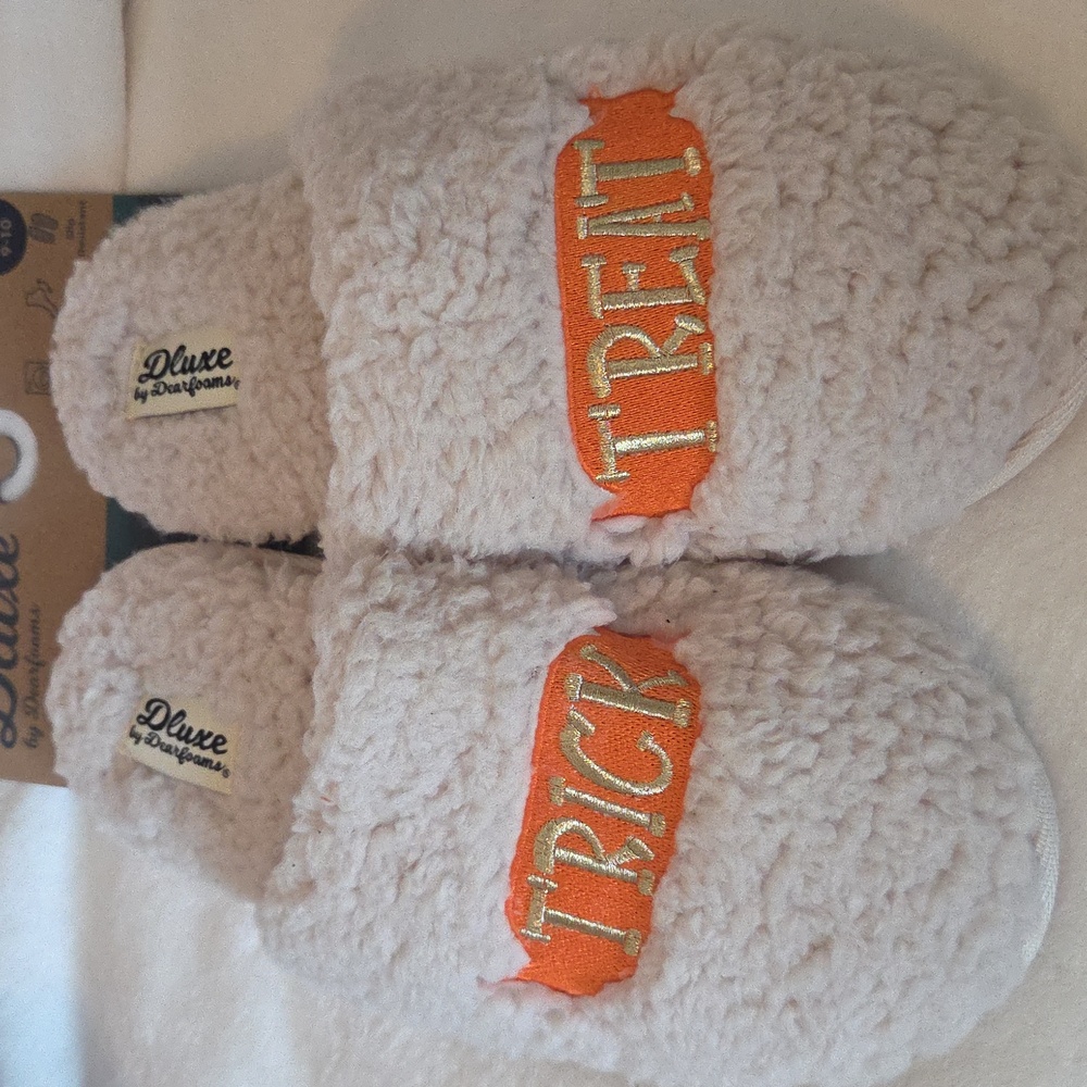 Plush Trick or Treat Slippers